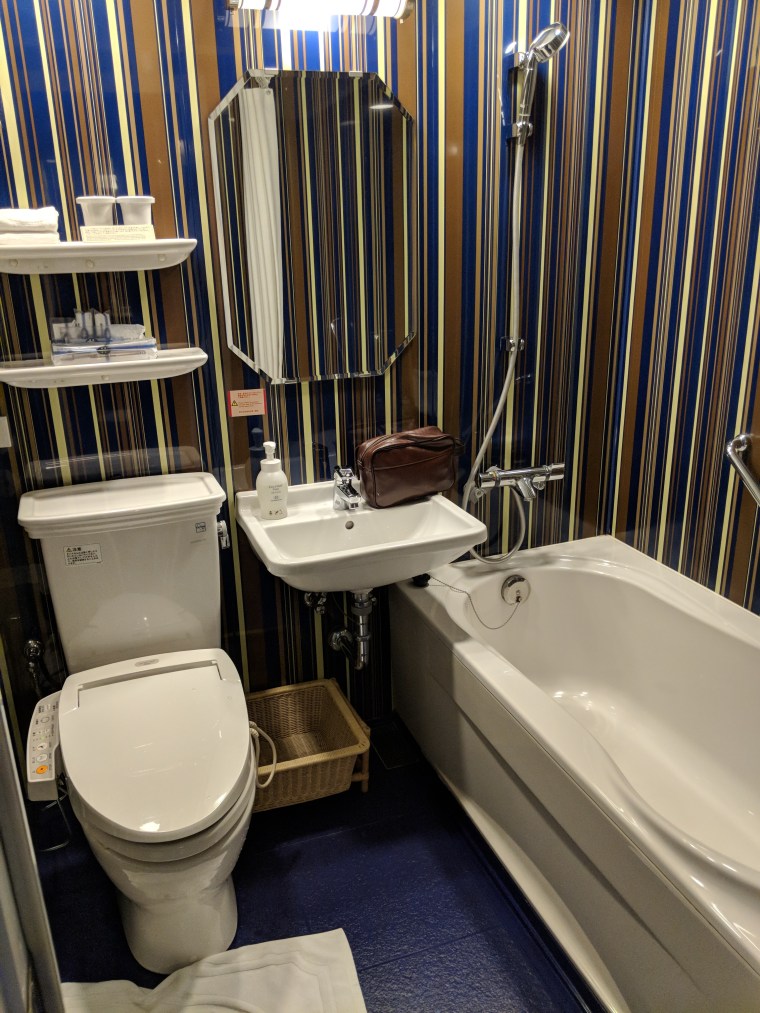 Maker:0x4c,Date:2017-10-14,Ver:4,Lens:Kan03,Act:Lar01,E-ve